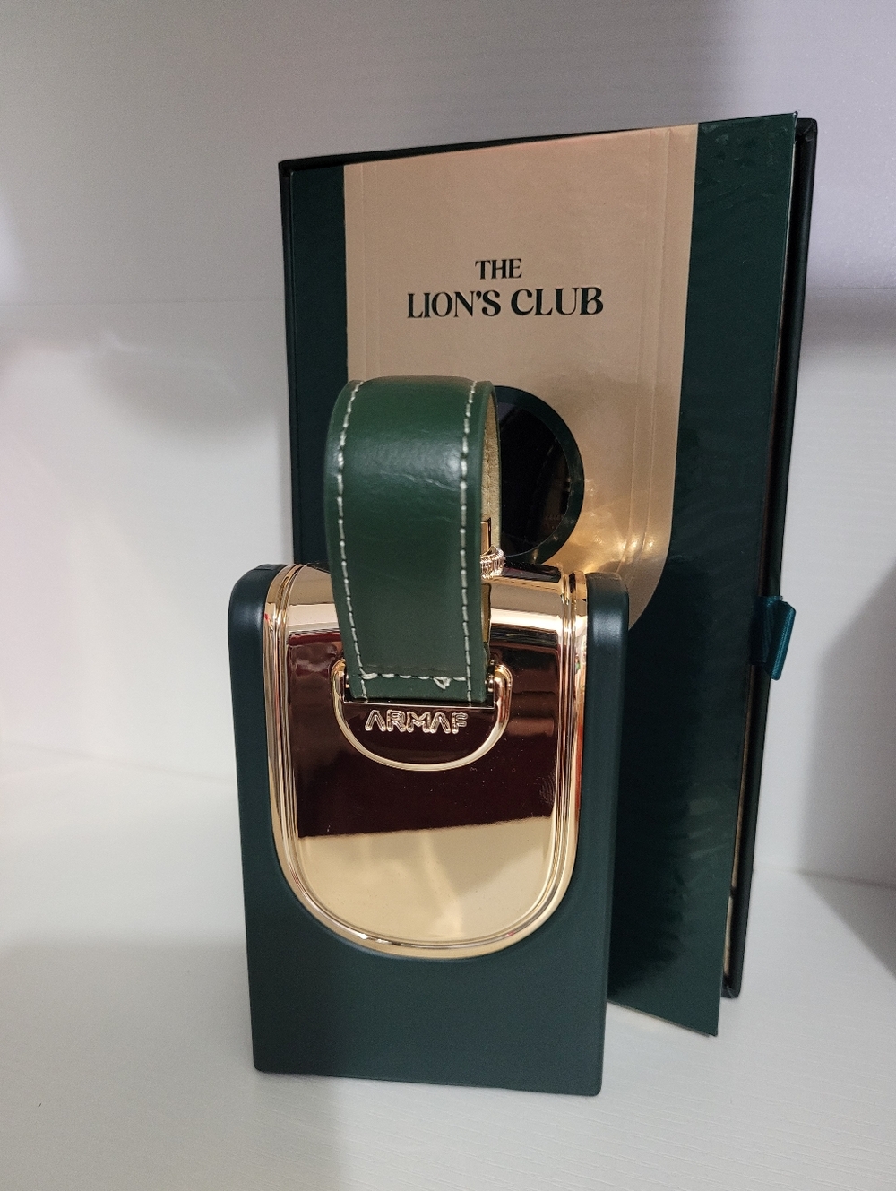 New! The Lion's Club Féroce Men's Fragrance - Dark Green & Gold - Picture 4 of 5